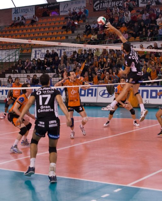 El central Alejandro Alonso jugará en el Club Voleibol Caravaca - 1, Foto 1