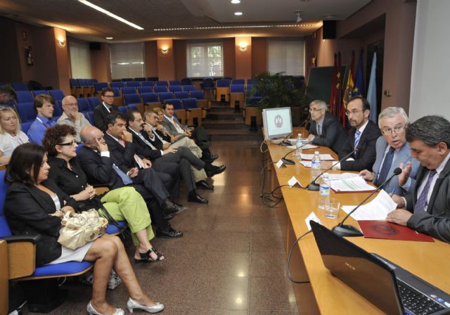 Expertos europeos debaten en Murcia sobre nuevos indicadores para financiar las universidades - 3, Foto 3