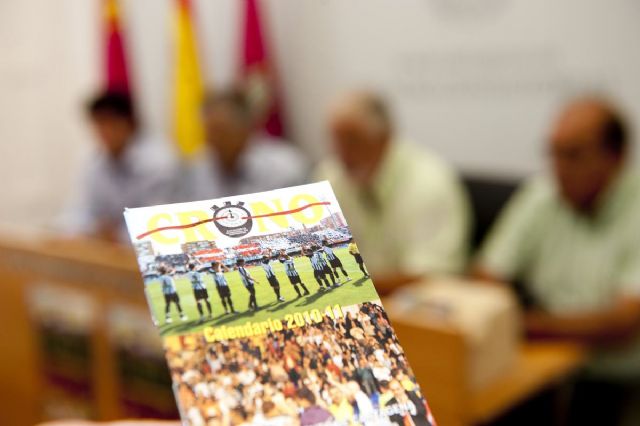 Deportes edita 6.000 ejemplares del calendario CRONO, de la Liga 2010-2011 - 1, Foto 1