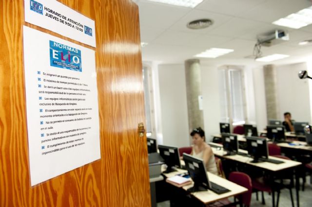 Ordenadores e internet para que los parados busquen empleo - 1, Foto 1