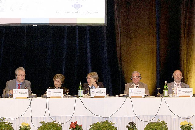 Valcárcel defiende en Amberes la participación de las autoridades locales y regionales en el diseño de las políticas energéticas de la UE - 1, Foto 1