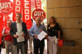 Los Secretarios regionales de UGT y CCOO entregan oficialmente la convocatoria de huelga general en la direccin de trabajo