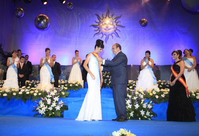 Ana Hellín González fue coronada como Reina de las Fiestas de Puerto Lumbreras 2010 ante más de 2.000 personas - 2, Foto 2