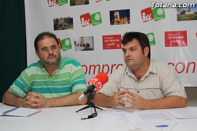En el inicio del Curso Político, IU en Totana considera muy urgente el diálogo entre los partidos y la sociedad, Foto 2