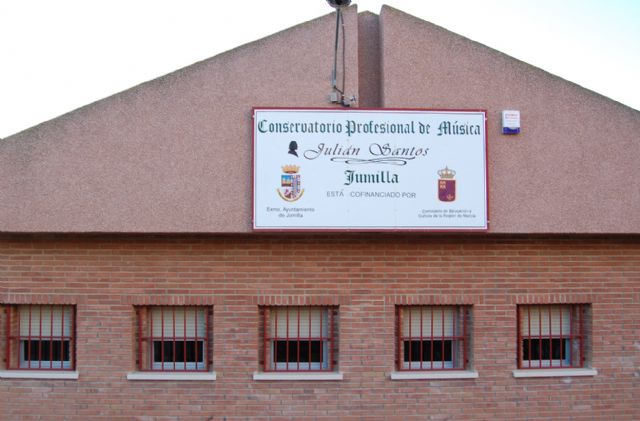 Renovado el convenio con la asociación cultural de enseñanazas musicales del conservatorio - 1, Foto 1