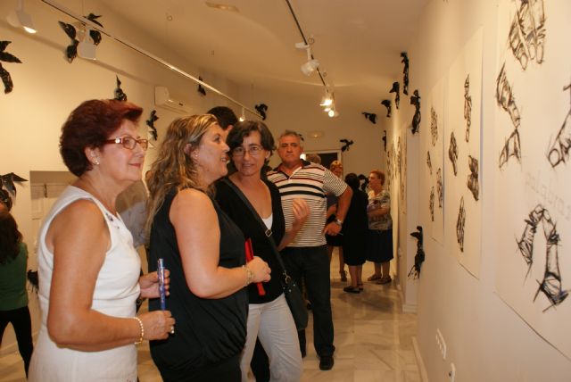 Inaugurada la exposición 'Partes de un todo' de la artista lumbrerense Adela García Olivares en la Casa de los Duendes - 1, Foto 1