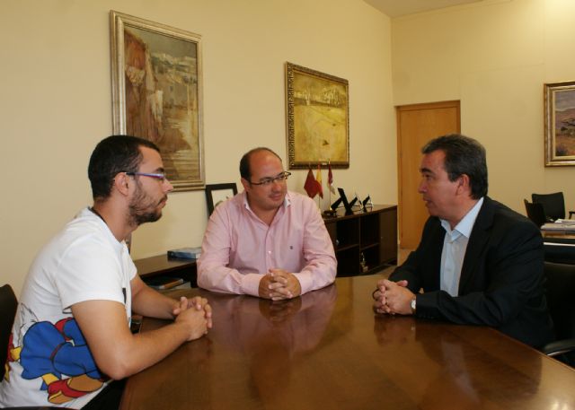 ANPE y SEREMUR colaboran con el Ayuntamiento para la puesta en marcha de nuevas iniciativas para la comunidad educativa de la localidad - 1, Foto 1