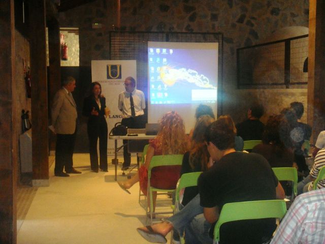 Especialistas en turismo intercambian sus conocimientos en un curso de la Universidad del Mar en Blanca - 1, Foto 1