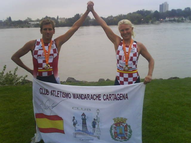 La alcaldesa felicita a los campeones del mundo de Acuatlón - 2, Foto 2