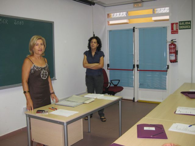 Las mujeres del municipio aprenden inglés, Foto 2