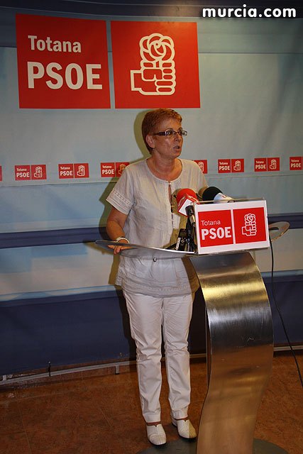 La diputada García Retegui departió en Totana con los militantes socialistas sobre su candidatura - 1, Foto 1