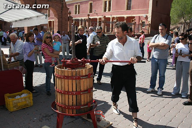 La celebración del mercadillo mensual artesano de La Santa se reanuda el próximo domingo 26 de septiembre, Foto 1