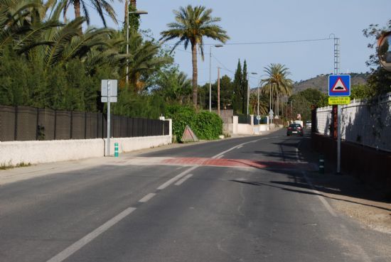 La concejalía de Deportes propondrá al Pleno solicitar a la Dirección General de Carreteras la señalización de la carretera de La Santa, Foto 1
