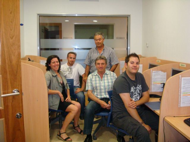 Retoman el proyecto de formación y dinamización de aulas informáticas municipales con 13 cursos, Foto 2