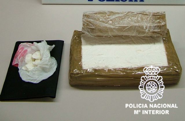 La policía detiene a dos personas e incauta un kilogramo de cocaína en Murcia - 1, Foto 1