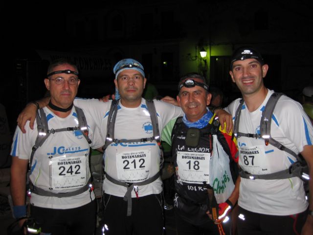 Los montañeros del Club Atletismo Totana estuvieron en la II Botamarges, carrera de 63 kilmetros de autntica montaña. - 1