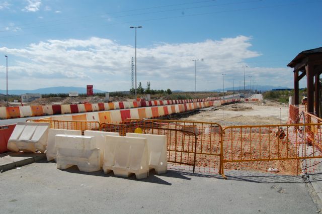 La B-33 continúa aumentando su seguridad a su paso por Lorquí con nuevas rotondas - 1, Foto 1