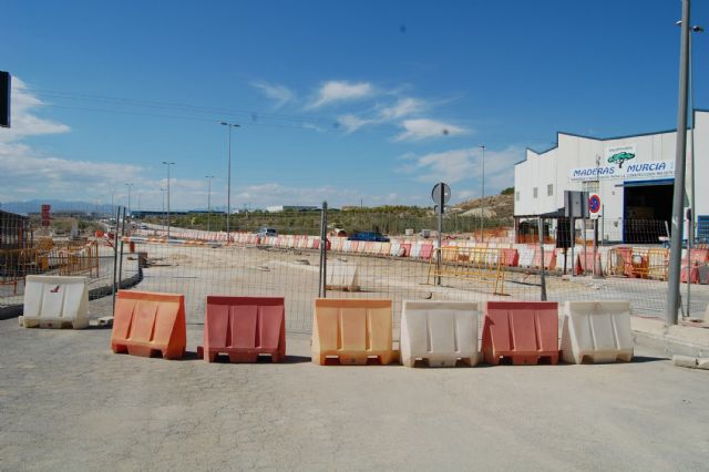 La B-33 continúa aumentando su seguridad a su paso por Lorquí con nuevas rotondas - 3, Foto 3
