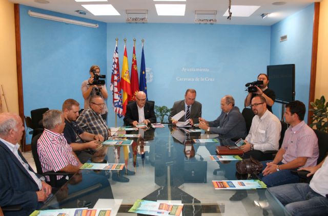 Constructores de la localidad se reunen para conocer las ayudas del Plan de Vivienda - 1, Foto 1