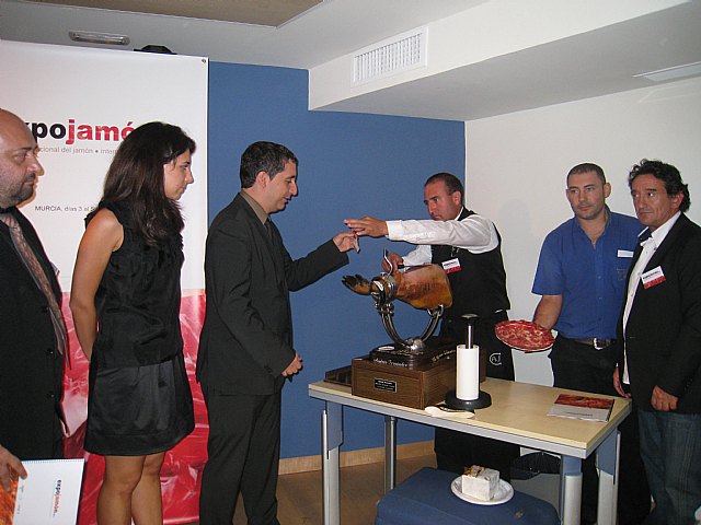 Cultura y Turismo promociona la gastronomía murciana con Expojamón - 1, Foto 1