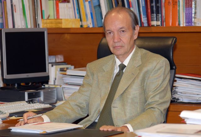 El Ayuntamiento nombra Hijo Predilecto de Caravaca a José Moreno Espinosa - 1, Foto 1