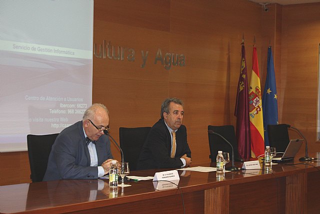 Cerdá reclama una PAC basada en la preferencia de los países comunitarios y en el sostenimiento de las rentas ganaderas - 1, Foto 1