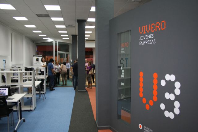 El Centro de Referencia TIC de Cehegín abre sus puertas - 1, Foto 1