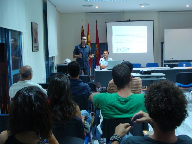 Los Juegos Deportivos acogen una conferencia sobre videojuegos y actividad física en adolescentes - 1, Foto 1