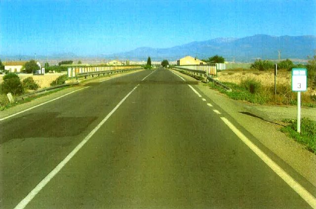 La Comunidad mejora los accesos a Totana desde la pedanía de El Paretón, Foto 1