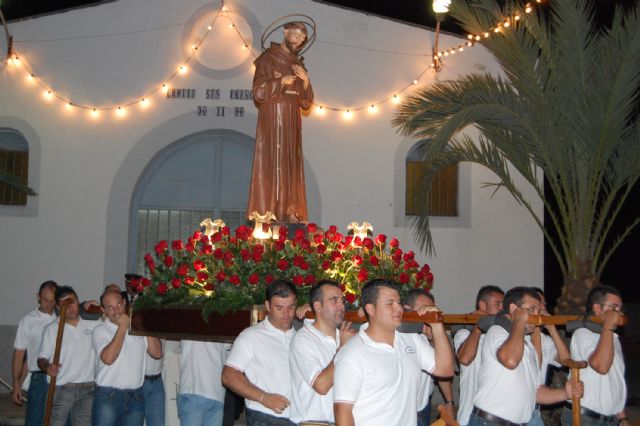 La Media Legua torreña despide sus fiestas con la procesión de su patrón - 3, Foto 3
