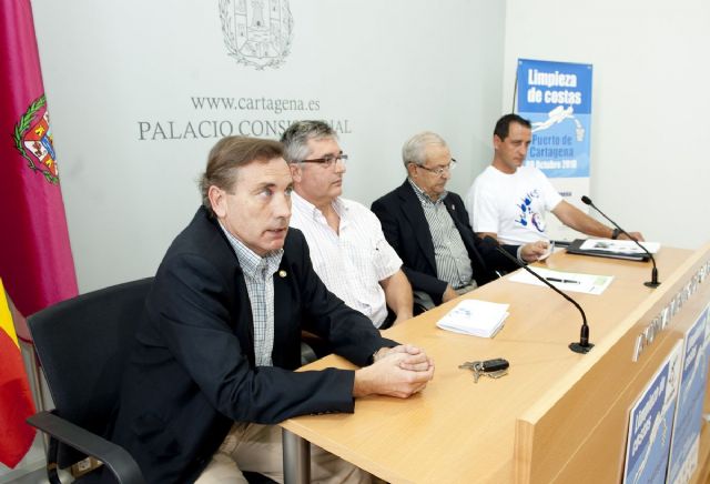 200 voluntarios limpiarán el fondo marino del Puerto - 2, Foto 2