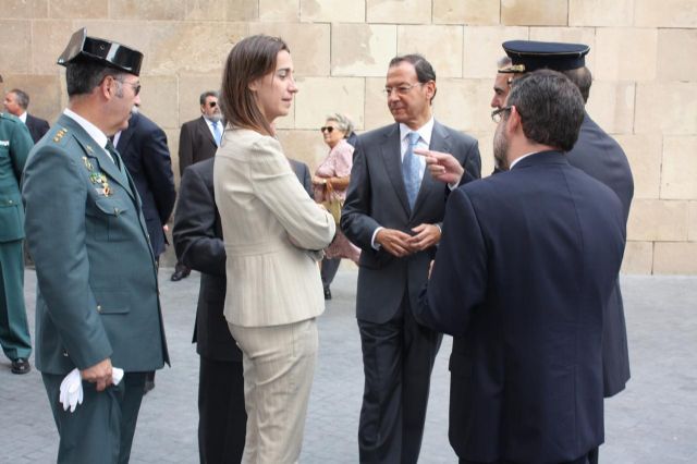 El Alcalde asiste al acto de imposición de condecoraciones con motivo del Día de la Policía - 2, Foto 2