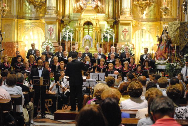 La Sociedad Musical y el Coro Ciudad de Cehegín recaudan 1.300 euros para ayudar a Haití - 1, Foto 1
