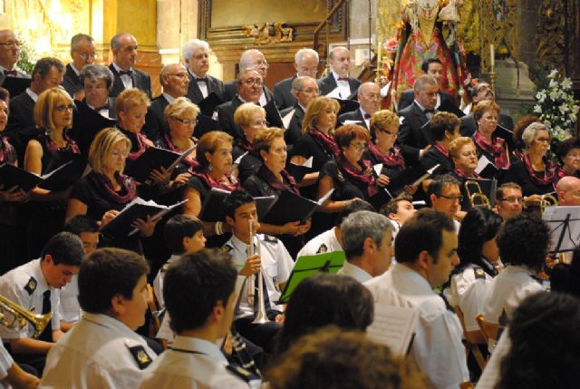 La Sociedad Musical y el Coro Ciudad de Cehegín recaudan 1.300 euros para ayudar a Haití - 2, Foto 2