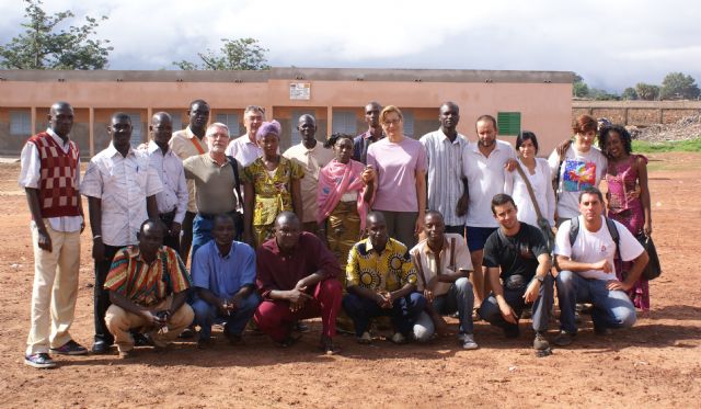 La Asociación Deportiva de Puerto Lumbreras colabora en la construcción de 3 aulas de colegio en  Burkina Faso - 1, Foto 1