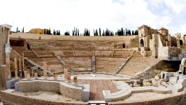 El Teatro Romano abrirá durante todo el Puente de la Hispanidad - 1, Foto 1
