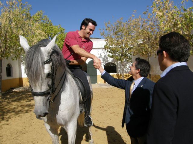 El rejoneador y ganadero jerezano Fermín Bohórquez será homenajeado en Fericab 2010 - 1, Foto 1
