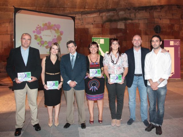 La concejalía de Juventud de Totana recibe el premio Programa del año, Foto 1