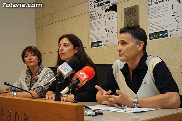Alumnos de 4° de la eso de Totana participarán en el II concurso de redacción Futuro de la Región de Murcia en el marco de la UE, Foto 3
