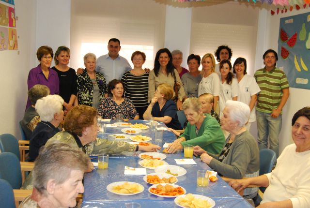 VI Encuentro Solidario de Amigos y Enfermos de Alzheimer para conmemorar el Día Mundial del Alzheimer - 1, Foto 1