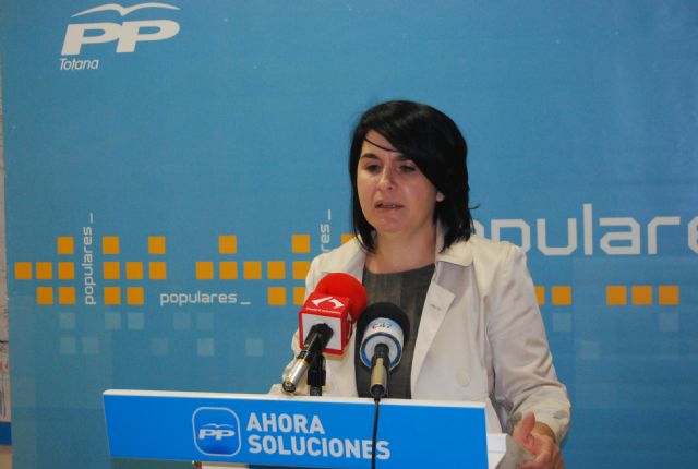 El PP de Totana denuncia que los Presupuestos Generales del Estado recogen los recortes sociales más importantes de la democracia, Foto 1