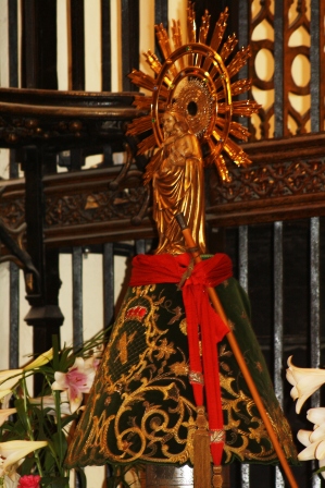 Mons. Lorca Planes preside una Misa con la Guardia Civil en honor a la Virgen del Pilar - 7