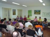 El concejal de Bienestar Social se reune con los familiares de los alumnos del Centro Ocupacional José Moyá