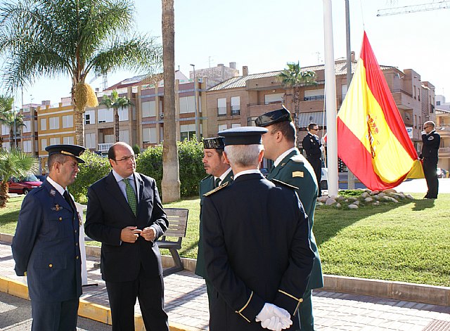 Puerto Lumbreras se suma al acto homenaje de la bandera de España, con motivo del Día de la Hispanidad - 1, Foto 1