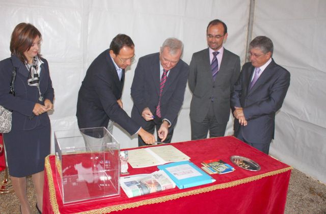 Comienzan las obras que transformarán la Torre del Reloj de Puente Tocinos en Casa del Belén - 3, Foto 3