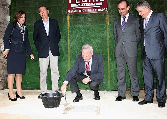Valcárcel resalta el gran valor de la Casa del Belén al conseguir aunar vanguardia y tradición - 2, Foto 2