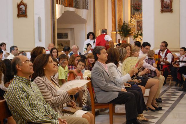 La iglesia de San Onofre de Alguazas acoge una misa en honor a la virgen del Rosario - 2, Foto 2