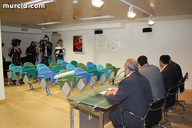 La subida automovilstica a La Santa celebra este fin de semana su 25 aniversario con la participacin de 42 pilotos - 3