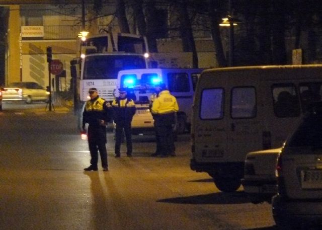 La policía local de Jumilla va a comenzar a aplicar la ley de tráfico y la retirada de puntos - 1, Foto 1