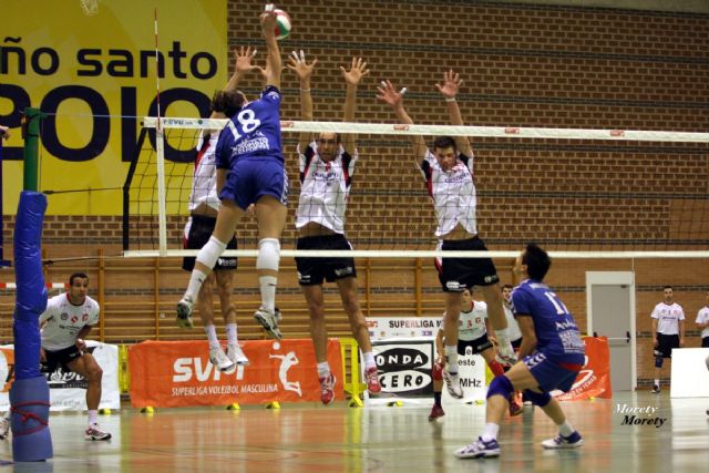 El C.V. Ortodent Caravaca Año Santo 2010 vence a Cajasol Juvasa (3-1). - 2, Foto 2